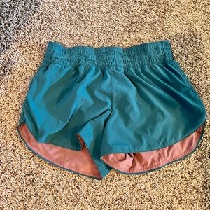 Reversible LuLuLemon Shorts Size 6